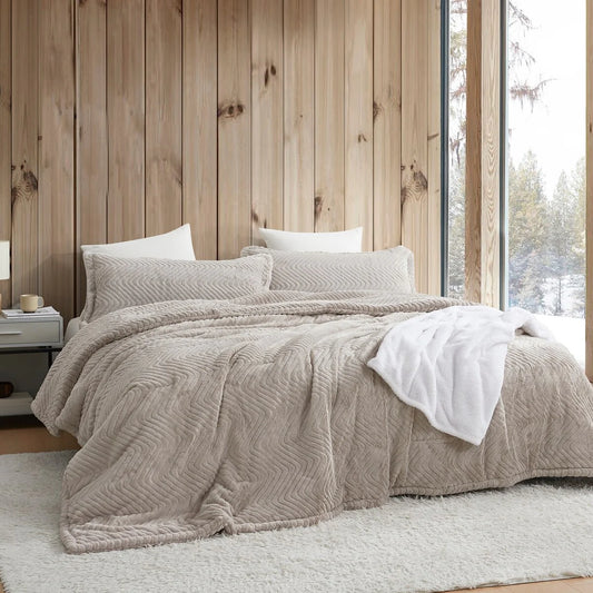 Alpine Skiing - Coma Inducer? Oversized Comforter Set - Natural Beige