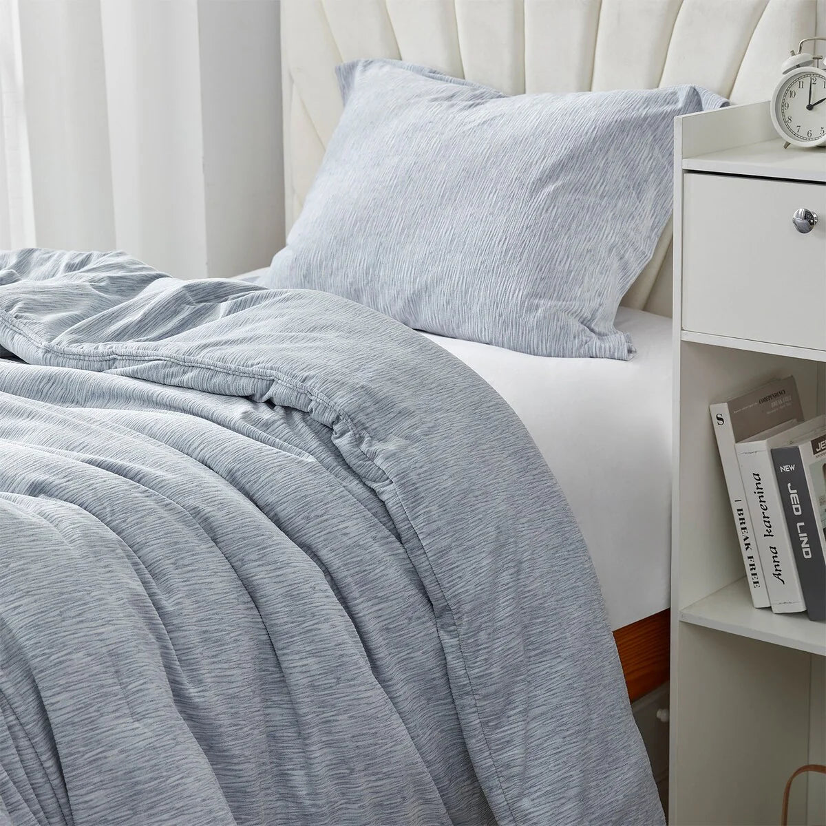 Daydreamer - Coma Inducer? Oversized Comforter Set - Navy Etch