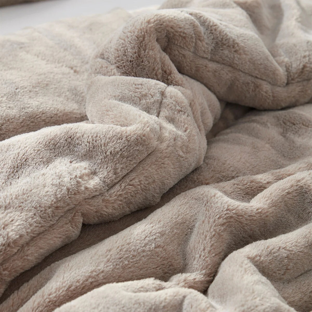 Buttercream Chunky Bunny - Coma Inducer? Oversized Comforter Set - Frosted Caramel Beige