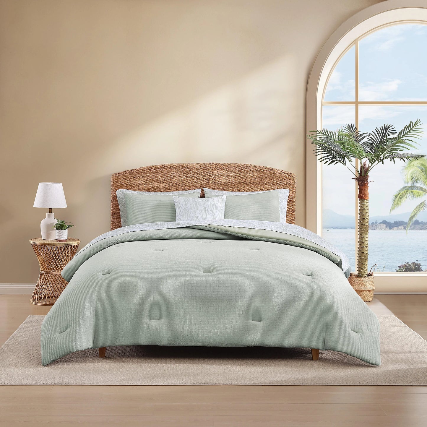 Tommy Bahama Seersucker Solid Reversible 8 Piece Comforter Bonus Set