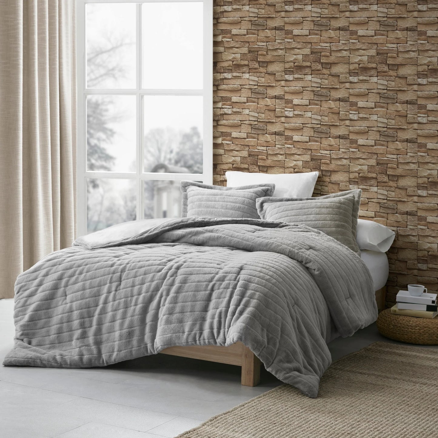 Madison Park Eve Faux Fur Comforter Set