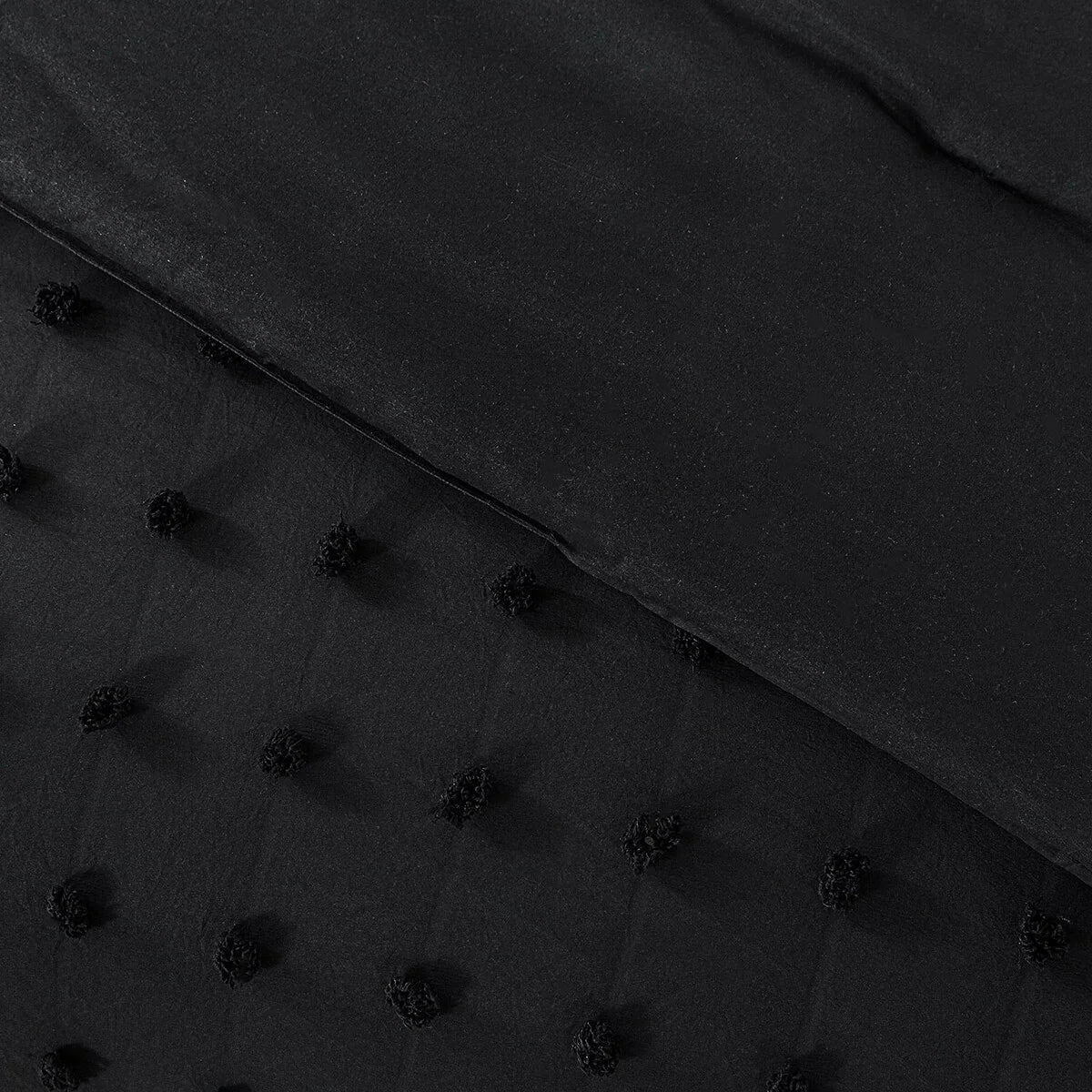 Tufted Design Jacquard Comforter Set
