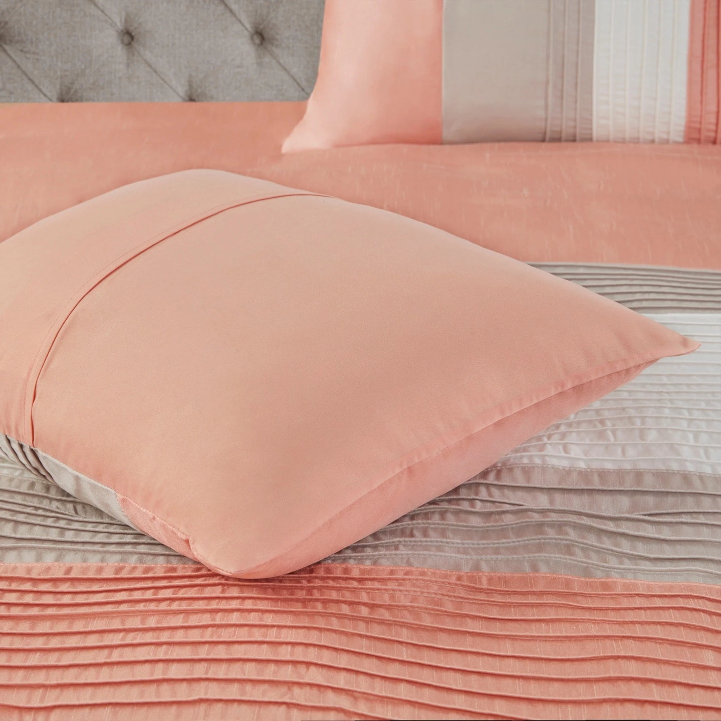 Madison Park Olympia 7-piece Coral Comforter Set