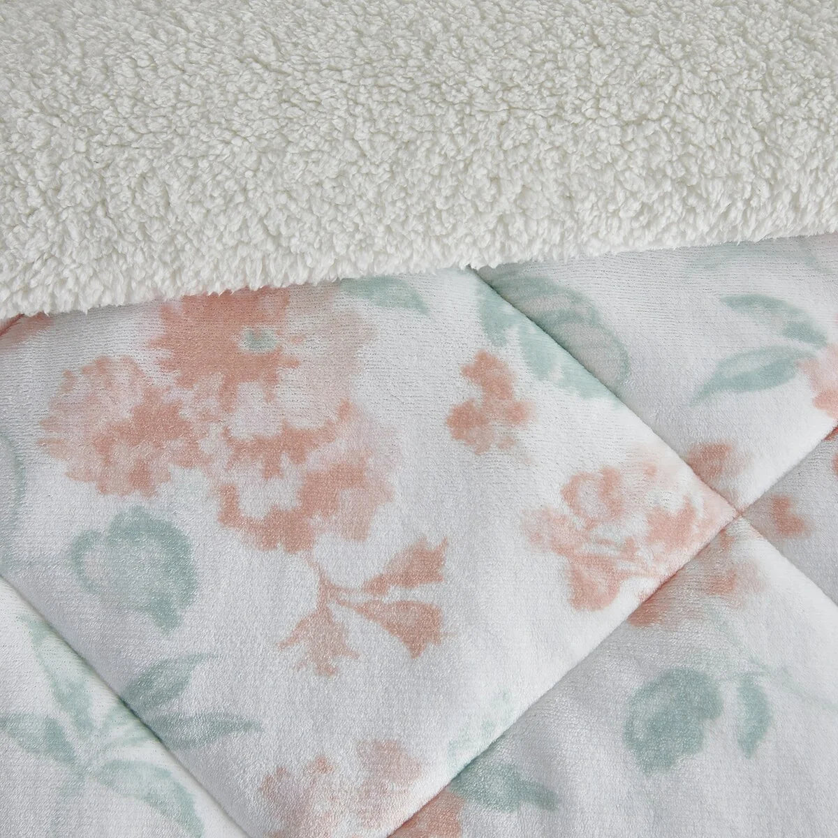 CEDAR COURT Blossom Blush 3-Piece Ultra Plush/Sherpa Comforter Set