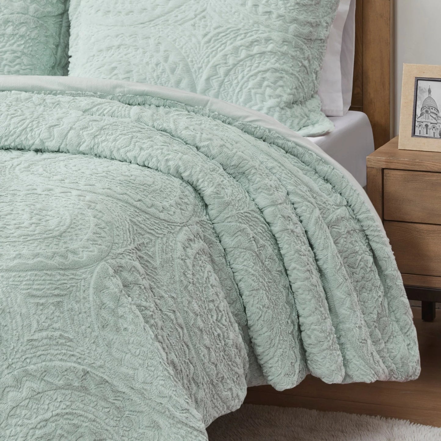 Madison Park Nova Embroidered Medallion Faux Fur Plush Comforter Set