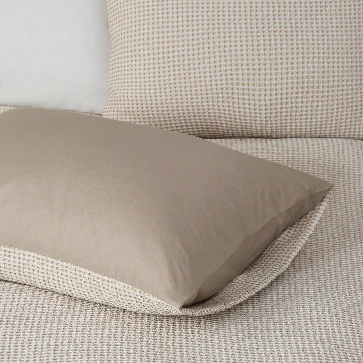 Adalyn 4 Piece Cotton and Rayon from Bamboo Blend Waffle Weave Comforter Cover Set w/removable insert by Clean Spaces