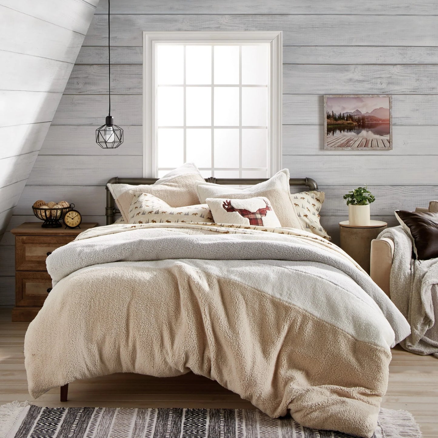 G.H. Bass & Co. Colorblock Sherpa Comforter Set