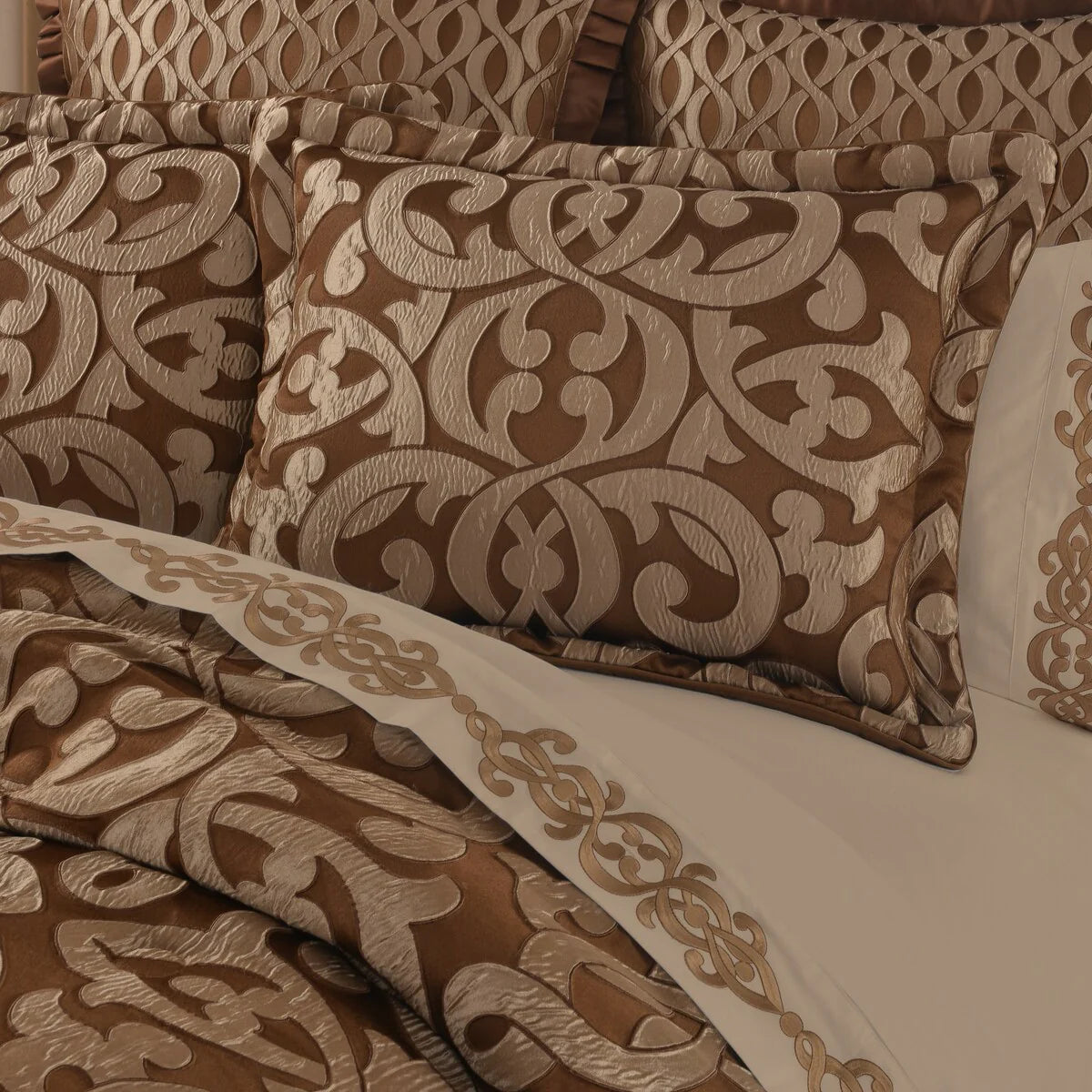 Five Queens Court La Boheme Copper Comforter Set