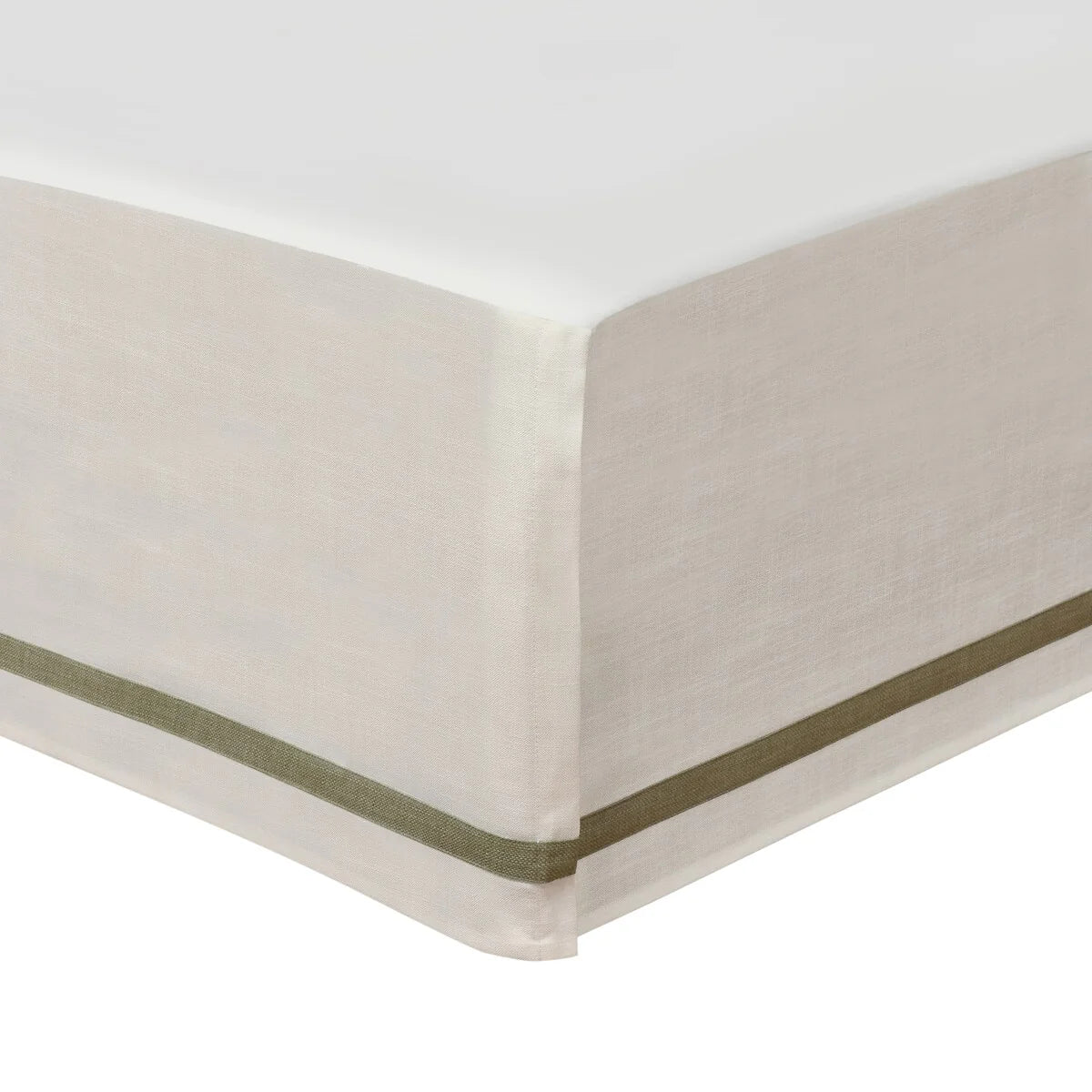 Athena Comforter Set