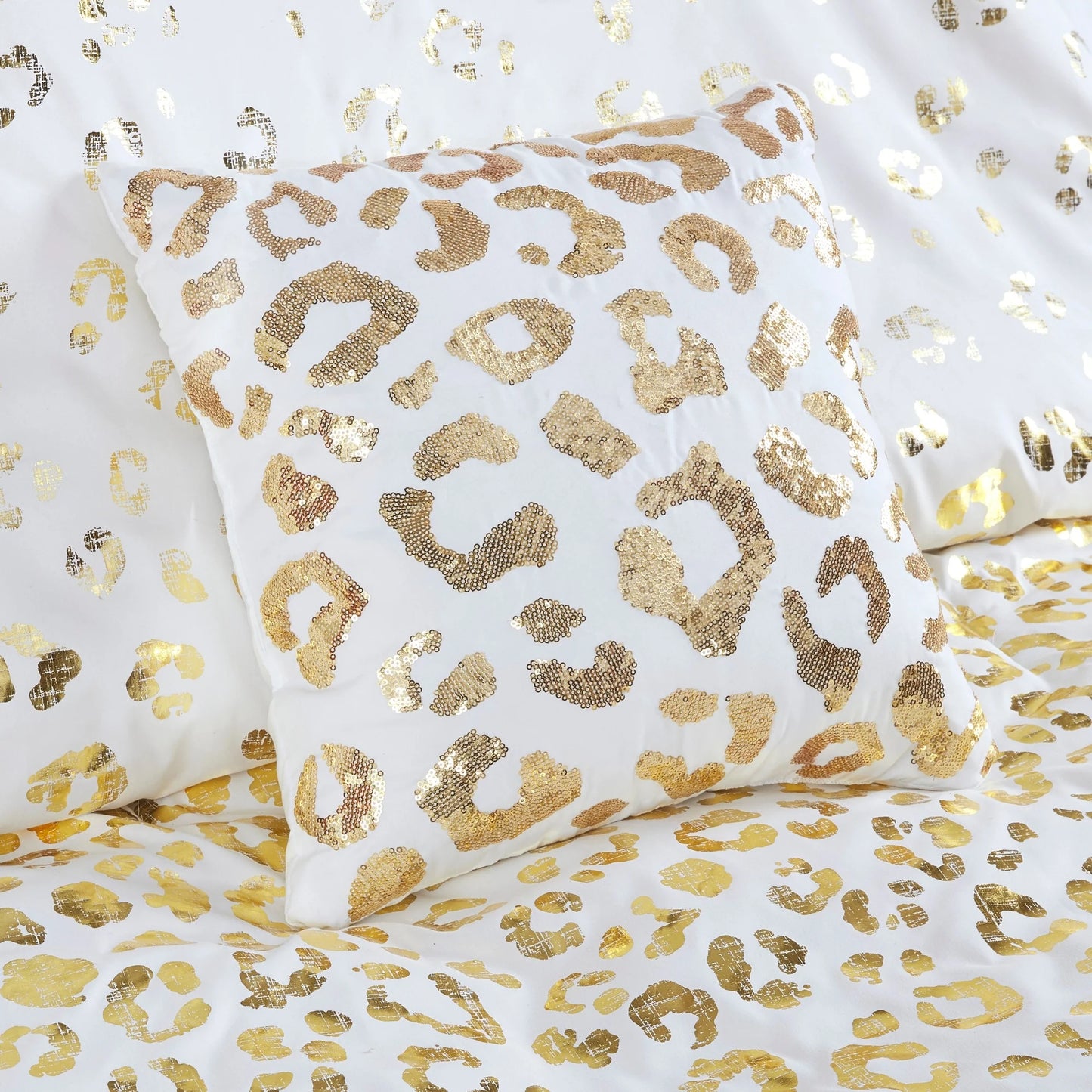 Serena Metallic Animal Printed Comforter Set by Intelligent Design