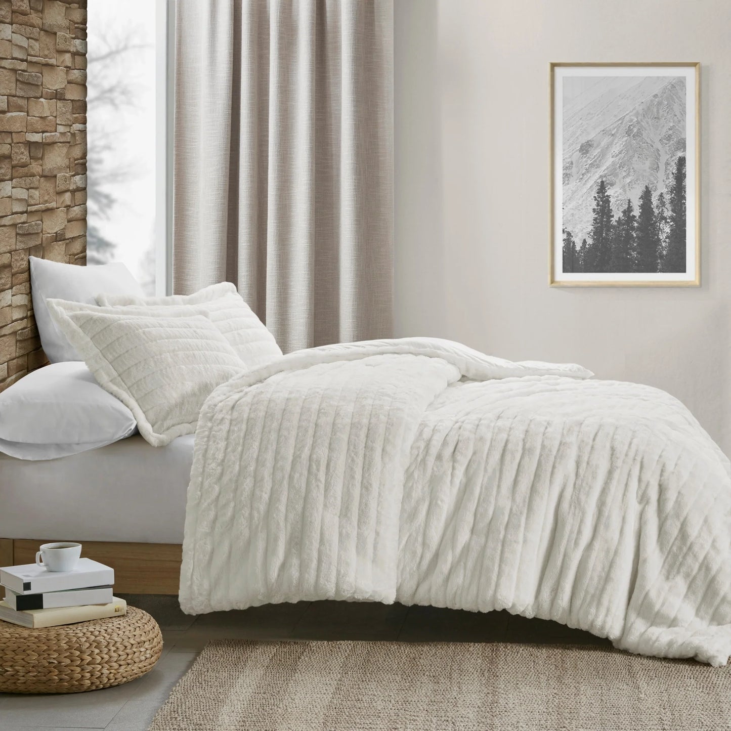 Madison Park Eve Faux Fur Comforter Set