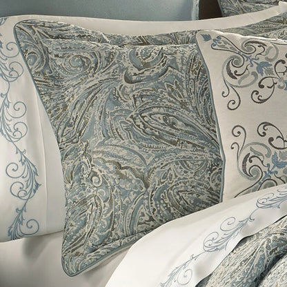 Five Queens Court Garrison Comforter Set