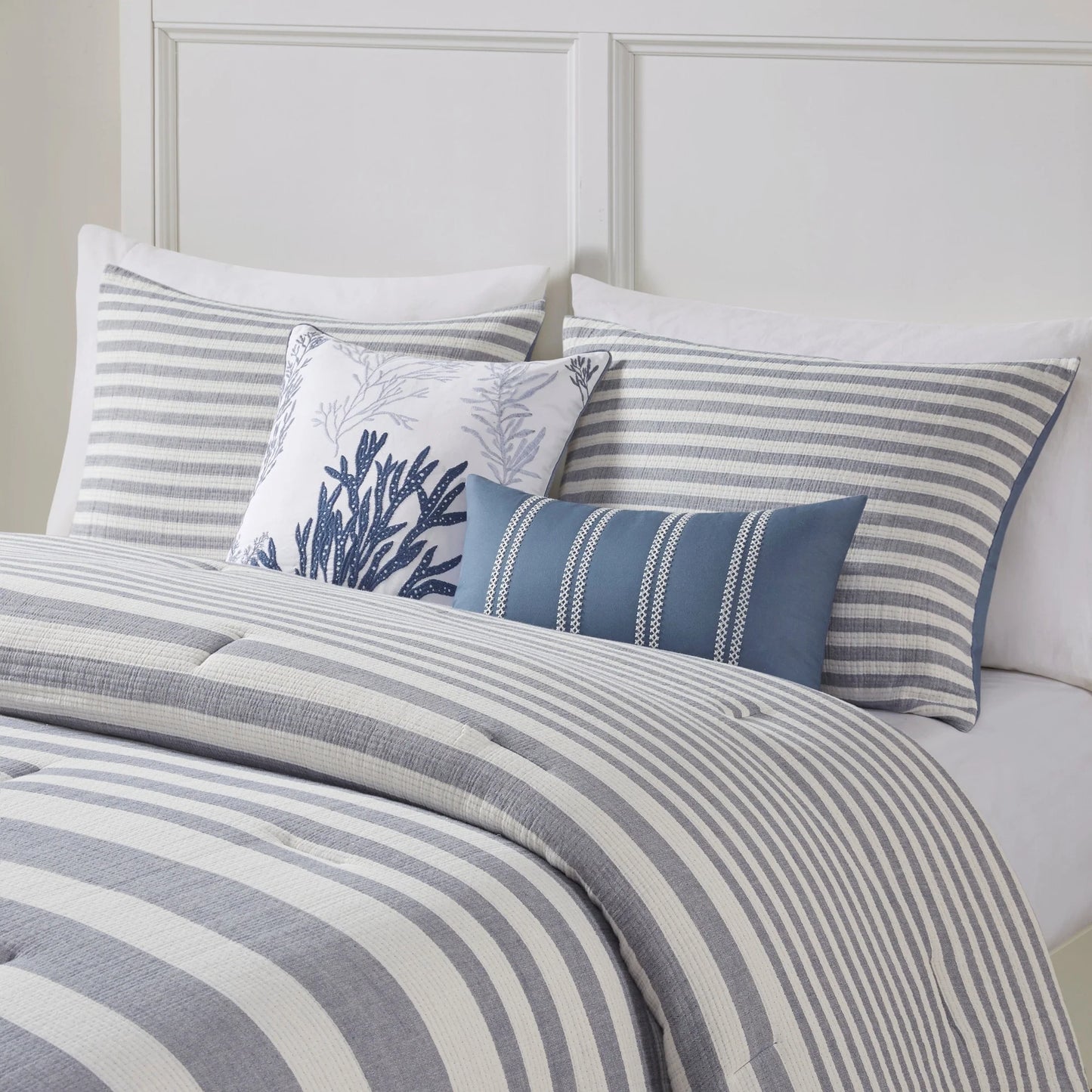 Harbor House Brooks 5 Piece Oversized Cotton Stripe Comforter Set