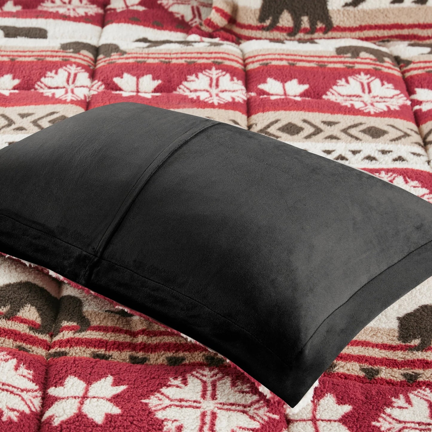 Woolrich Tunbridge Red/Black Print Sherpa Comforter Set