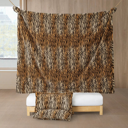 There's a Bengal in My Bed - Coma Inducer? Oversized Comforter Set - Black and Orange Stripes